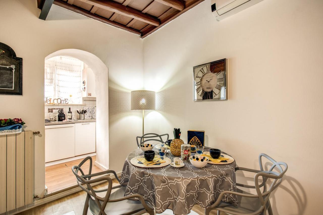 4C Colosseo Holidays Apartment Rome Exterior photo
